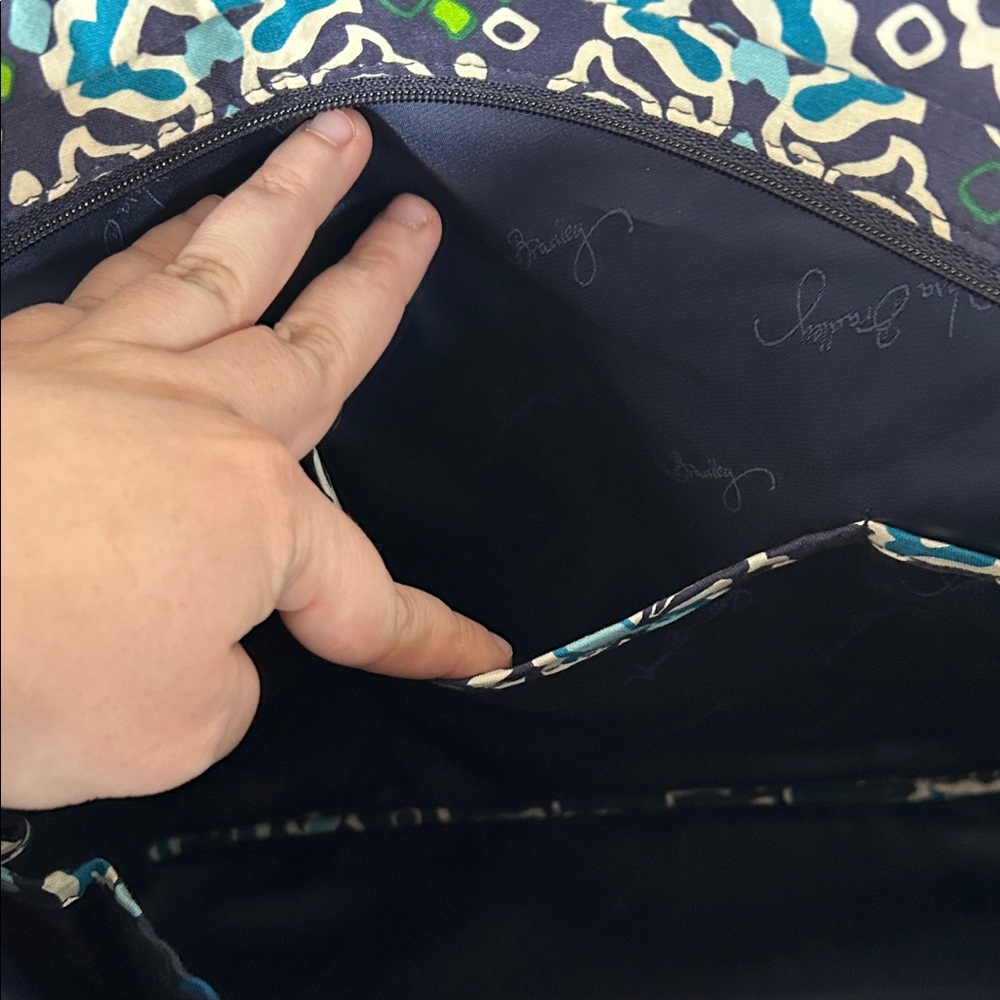 Vera Bradley Navy and Teal Patterned Tote - Picture 6 of 9